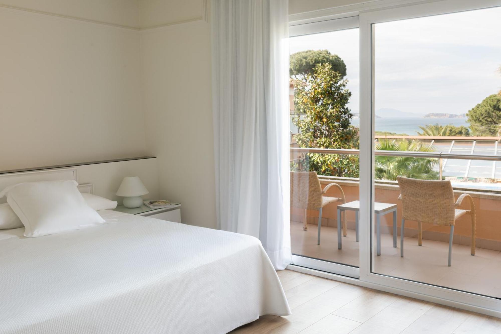 Hotel Sa Punta - Adults Only Fr13 Begur Exterior photo